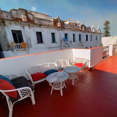 Joli Appart Avec Terrasse Au Centre Ville Tétouan Ngoại thất bức ảnh