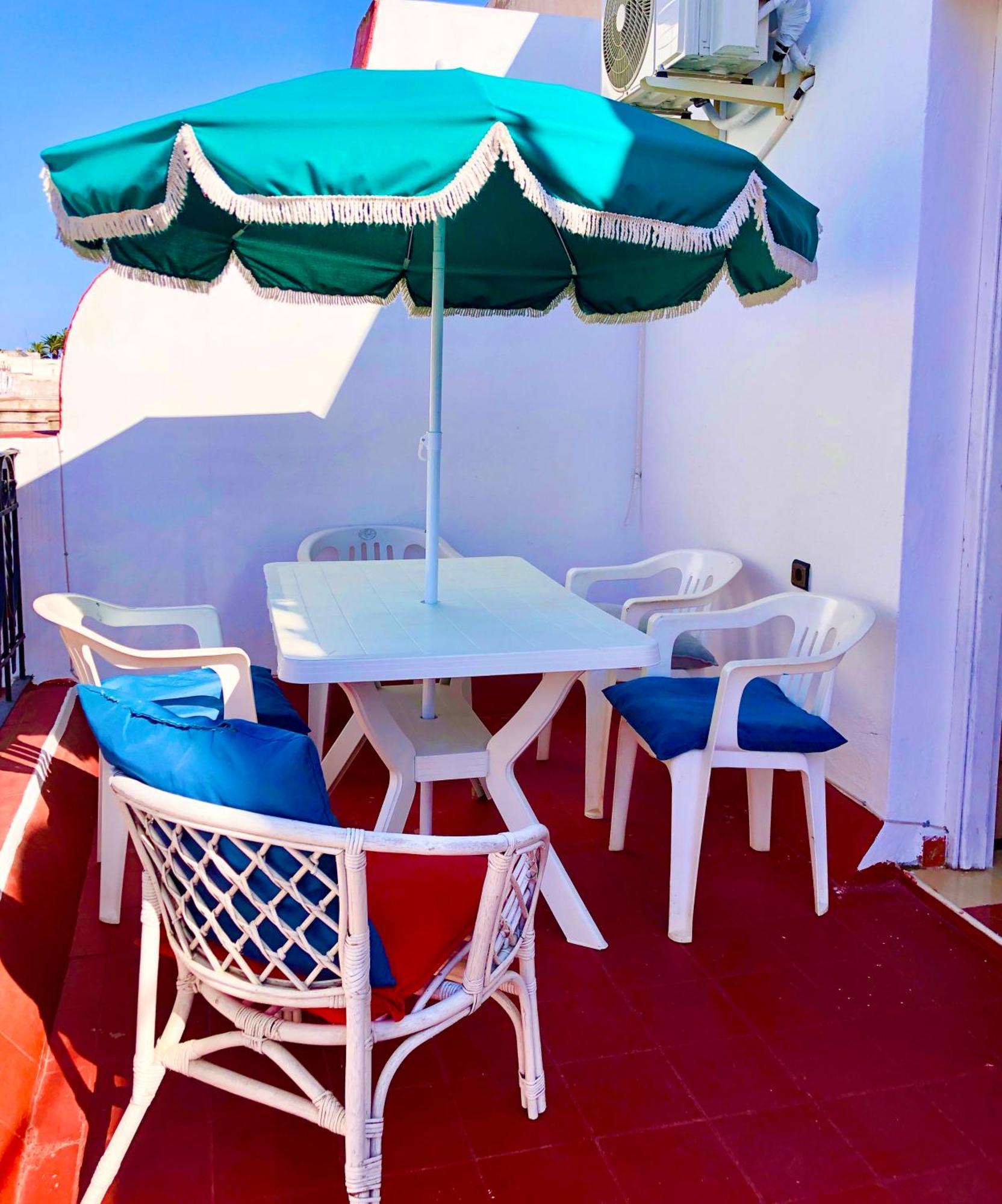 Joli Appart Avec Terrasse Au Centre Ville Tétouan Ngoại thất bức ảnh