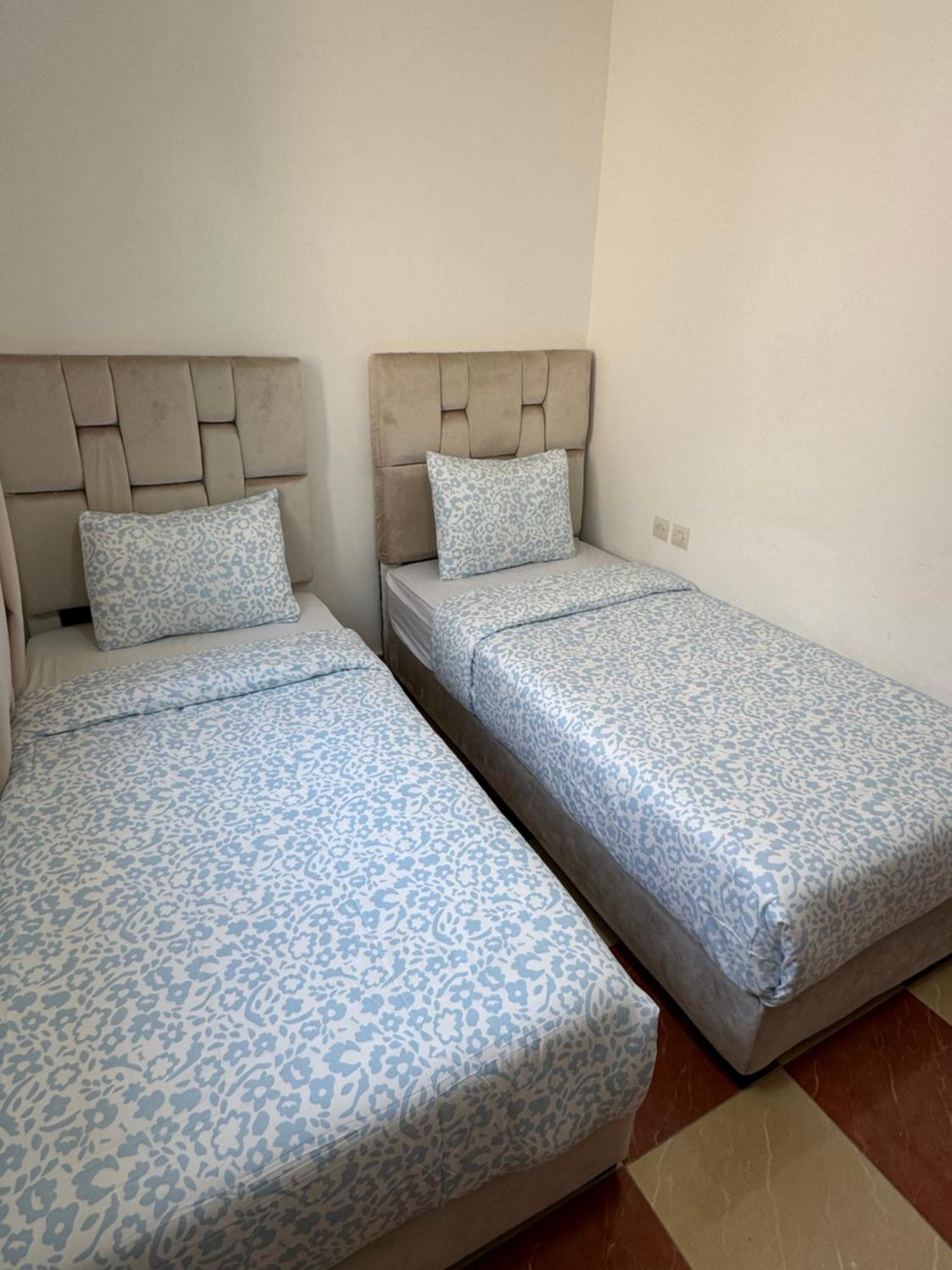 Joli Appart Avec Terrasse Au Centre Ville Tétouan Ngoại thất bức ảnh