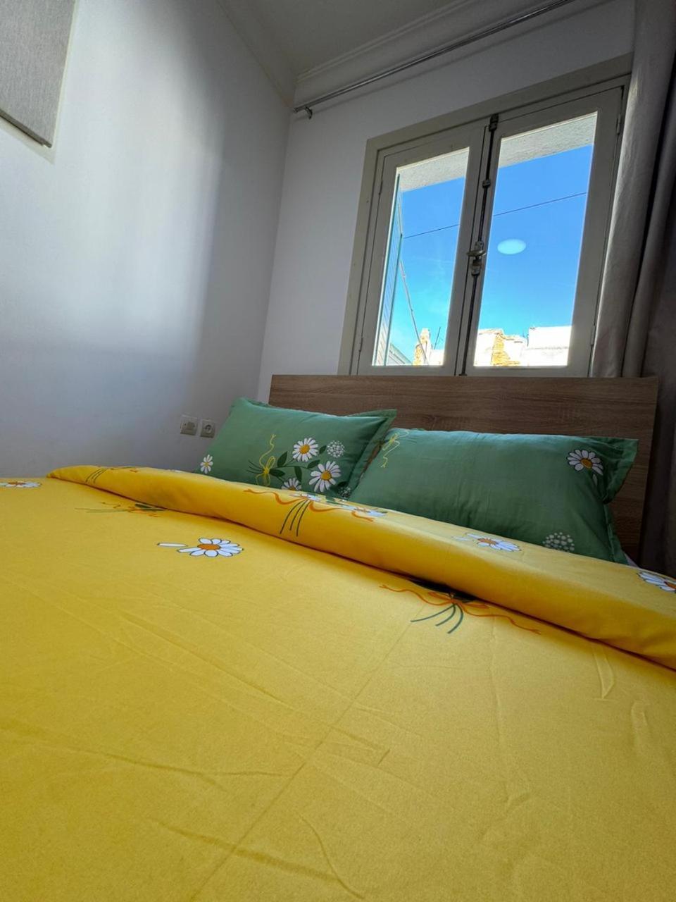 Joli Appart Avec Terrasse Au Centre Ville Tétouan Ngoại thất bức ảnh