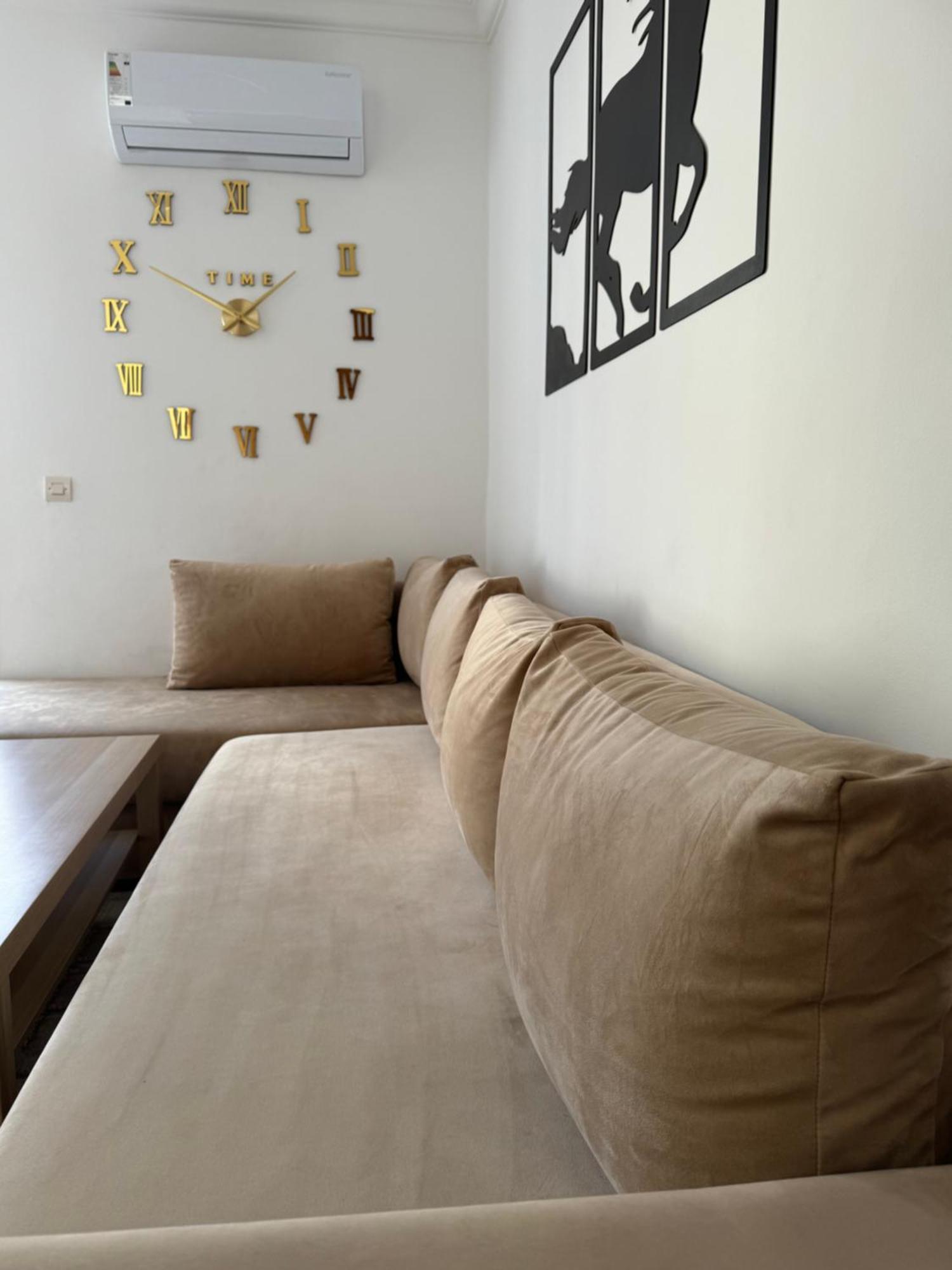 Joli Appart Avec Terrasse Au Centre Ville Tétouan Ngoại thất bức ảnh
