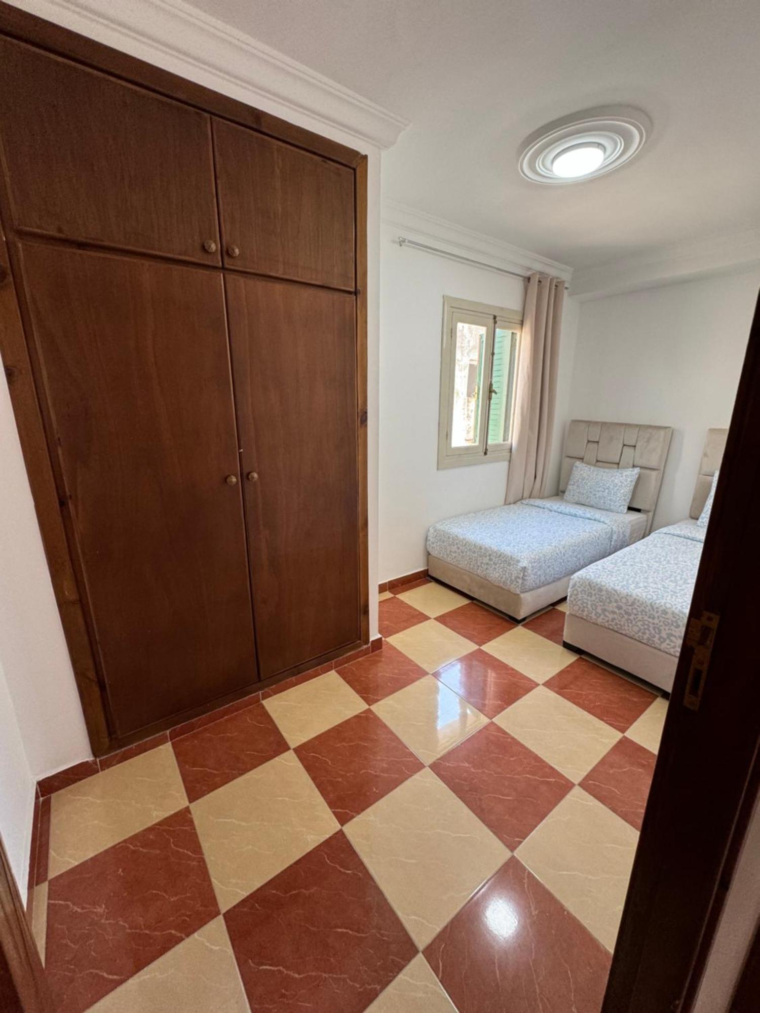 Joli Appart Avec Terrasse Au Centre Ville Tétouan Ngoại thất bức ảnh