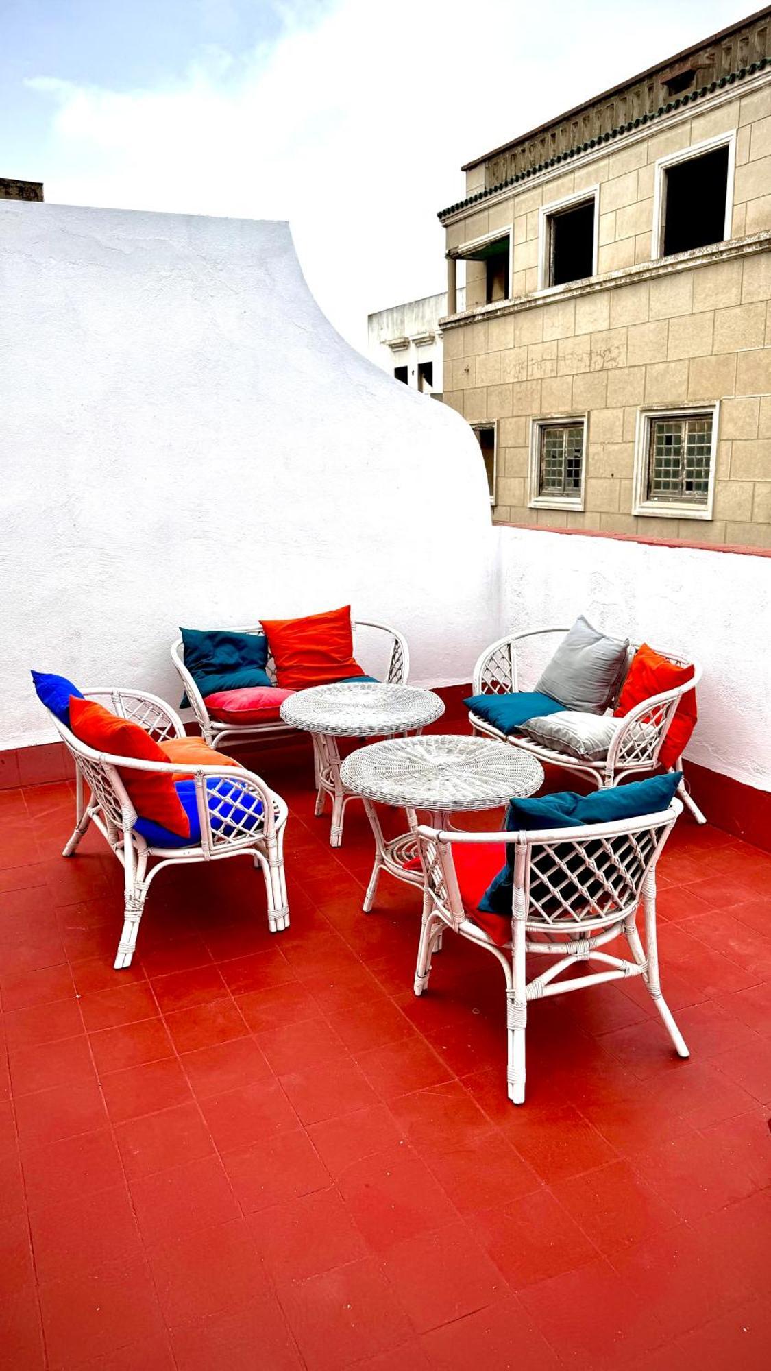 Joli Appart Avec Terrasse Au Centre Ville Tétouan Ngoại thất bức ảnh
